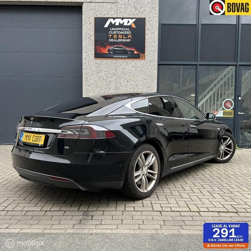 Zwart Gebruikt 2015 Tesla Model S Hatchback | € 17.999 (Iets duurder) - Afbeelding 1/4