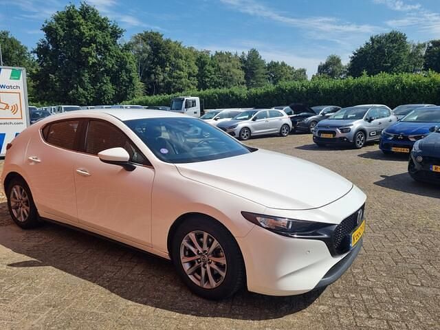 Occasion Mazda 3 Comfort 122 PK (89 kW) 2022 Wit Hatchback