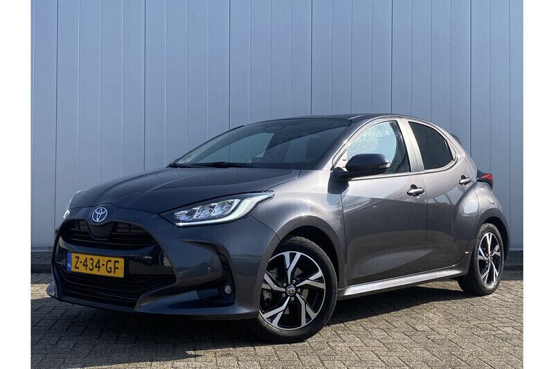 Gebruikt 2024 Toyota Yaris Hybrid Edition | € 25.499 (Super prijs) - Afbeelding 1/1