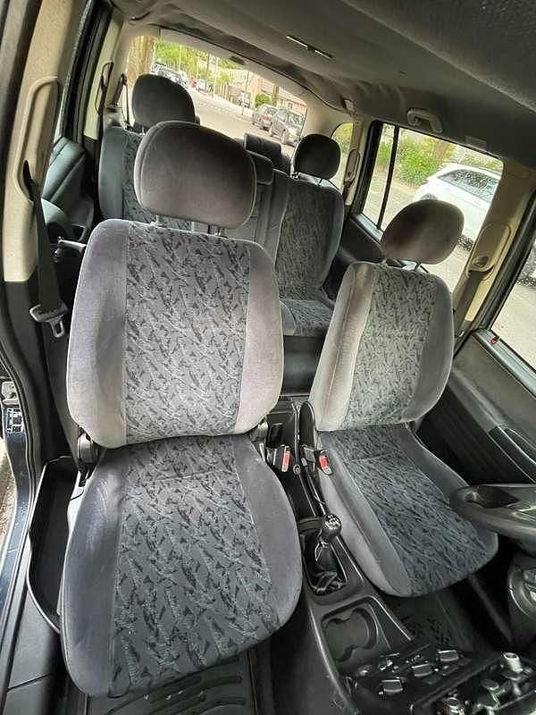 Gebruikt 2002 Opel Zafira Comfort MPV | € 1.850 (Eerlijke prijs) - Afbeelding 1/4