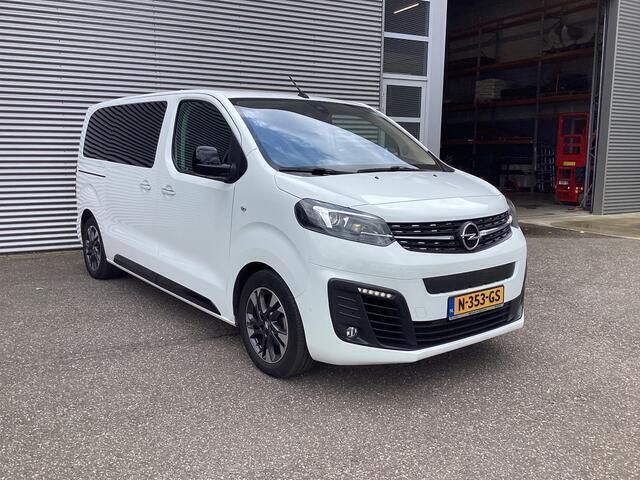 Wit Gebruikt 2021 Opel Zafira Life Van | € 28.944 - Afbeelding 1/4