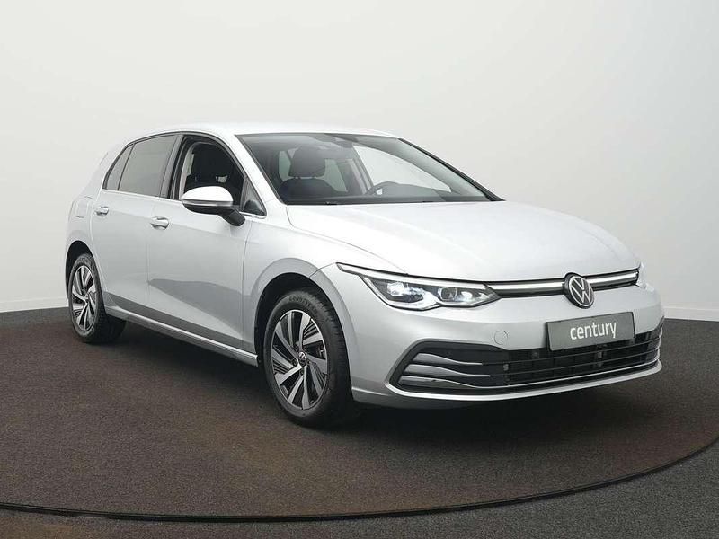 Occasion VW Golf VIII Active 204 PK (150 kW) 2023 Zilver (metallic) Hatchback
