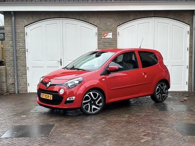 Rood Gebruikt 2012 Renault Twingo Collection Hatchback | € 3.999 (Eerlijke prijs) - Afbeelding 1/4