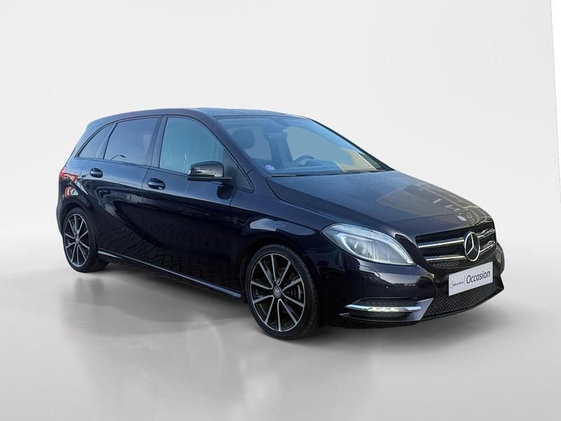 Occasion Mercedes B180 Ambition 2015 Paars MPV