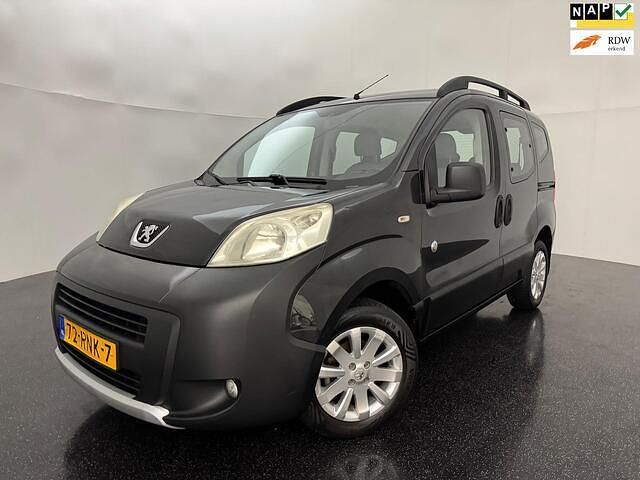 Grijs (metallic) Gebruikt 2011 Peugeot Bipper Outdoor MPV | € 3.750 (Goede deal) - Afbeelding 1/4