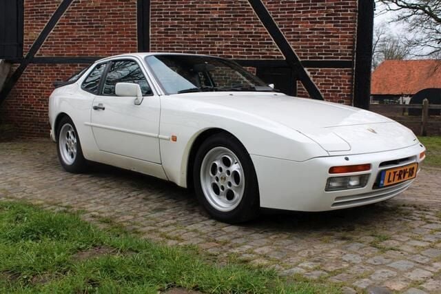 Wit Gebruikt 1986 Porsche 944 Turbo Coupé | € 31.950 - Afbeelding 1/4