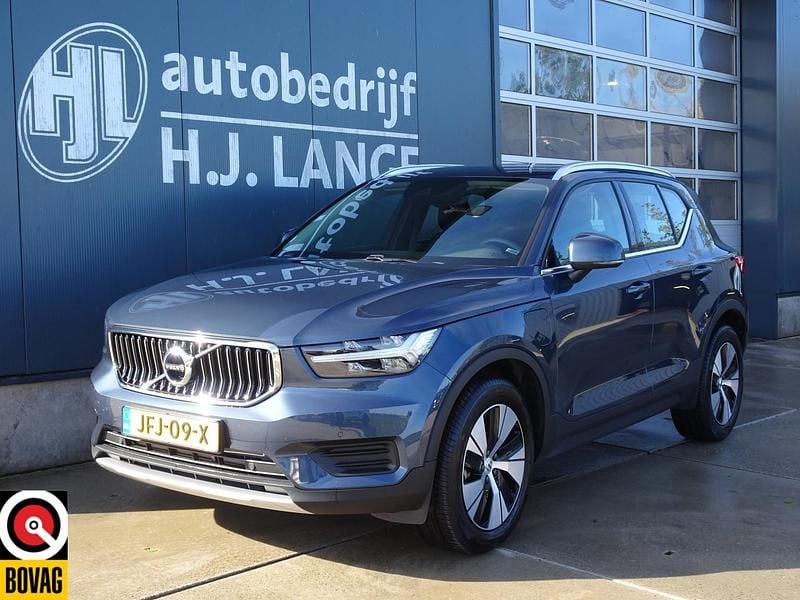 Blauw Gebruikt 2022 Volvo XC40 Inscription SUV | € 33.950 (Super prijs) - Afbeelding 1/4