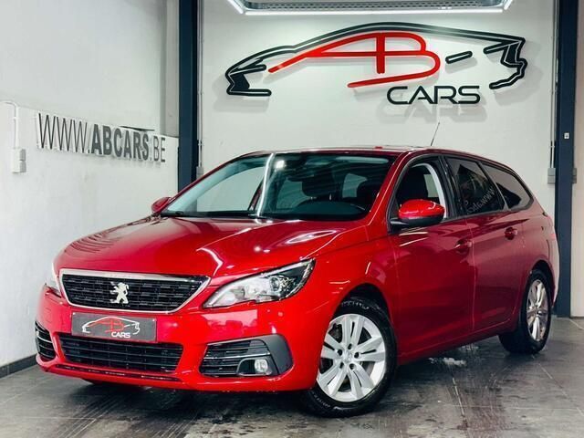 Rood Gebruikt 2020 Peugeot 308 Stationwagen | € 11.990 (Iets duurder) - Afbeelding 1/4