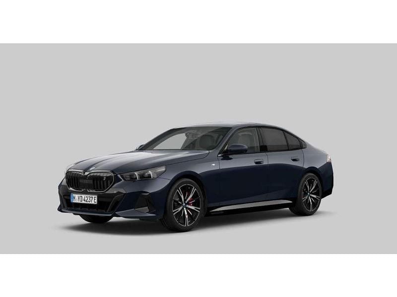 M carbonschwarz metallic (zwart metallic) Gebruikt 2025 BMW i5 Comfort Edition Sedan | € 67.880 (Super prijs) - Afbeelding 1/3