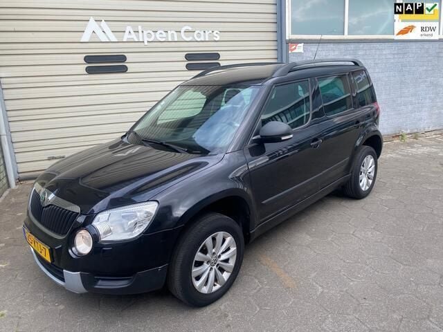 Zwart Gebruikt 2010 Skoda Yeti Active SUV | € 5.950 (Eerlijke prijs) - Afbeelding 1/4