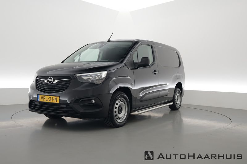 Zwart Gebruikt 2022 Opel Combo Edition MPV | € 18.900 (Duur) - Afbeelding 1/3