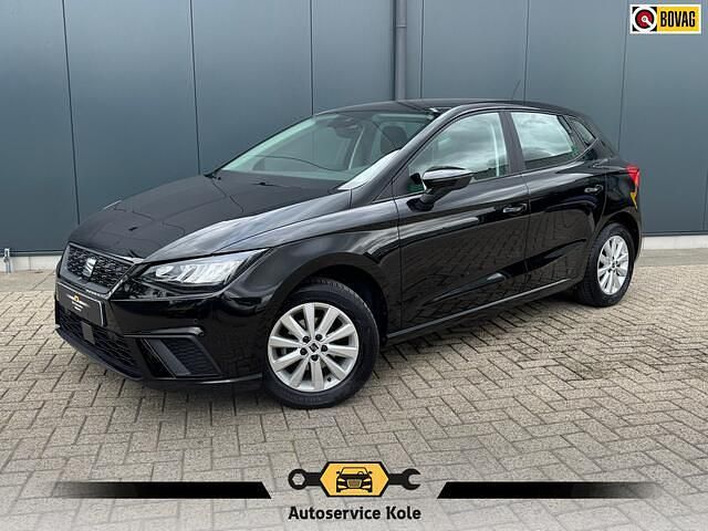 Zwart Gebruikt 2021 Seat Ibiza Style Hatchback | € 14.740 (Goede deal) - Afbeelding 1/4