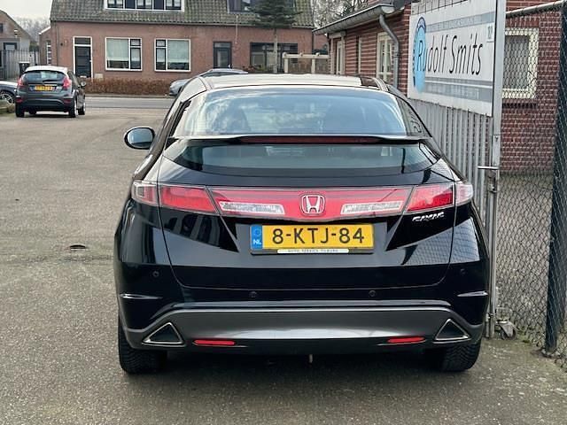 Occasion Honda Civic Comfort 99 PK (72 kW) 2011 Zwart (metallic) Hatchback