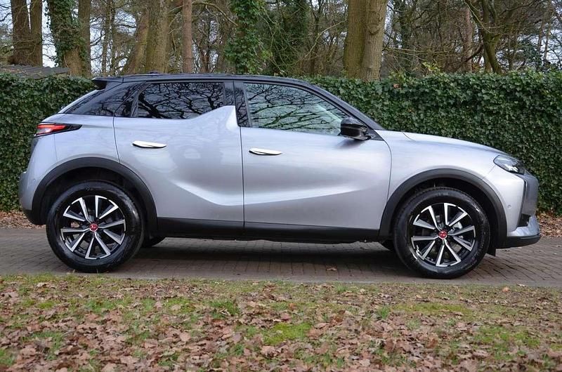 Occasion DS Automobiles DS3 Crossback Performance 131 PK (96 kW) 2024 Grijs SUV
