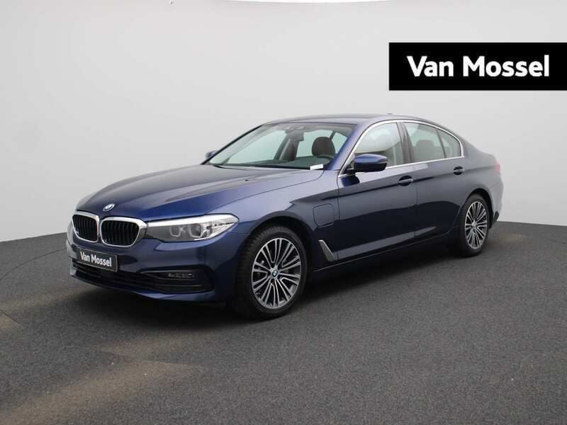 Blauw Gebruikt 2020 BMW 530 Executive Sedan | € 30.400 (Super prijs) - Afbeelding 1/4