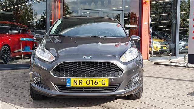 Occasion Ford Fiesta Style 80 PK (58 kW) 2017 Grijs Hatchback