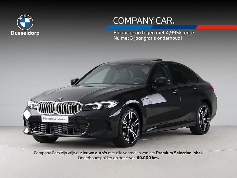 Zwart Gebruikt 2025 BMW 330e M Sport Sedan | € 51.900 (Super prijs) - Afbeelding 1/4