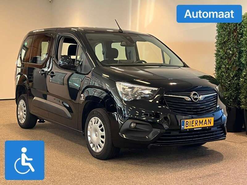 Zwart Gebruikt 2020 Opel Combo MPV | € 53.950 - Afbeelding 1/3