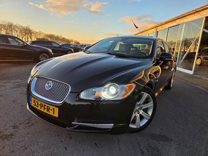 Occasion Jaguar XF Premium Luxury 275 PK (202 kW) 2010 Zwart Sedan