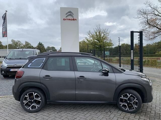 Grijs Gebruikt 2023 Citroën C3 Shine Hatchback | € 16.950 (Eerlijke prijs) - Afbeelding 1/4