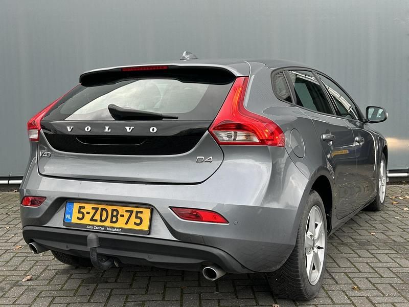 Occasion Volvo V40 Business Edition 191 PK (140 kW) 2014 Grijs Hatchback
