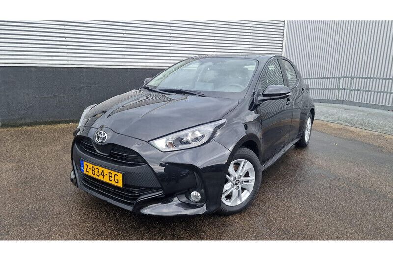 Gebruikt 2024 Toyota Yaris Hybrid Active | € 24.548 (Goede deal) - Afbeelding 1/1