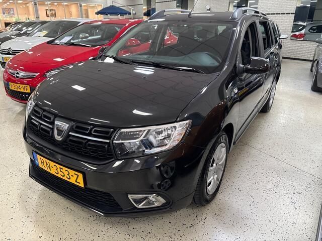 Zwart Gebruikt 2019 Dacia Logan MCV Stationwagen | € 11.750 (Eerlijke prijs) - Afbeelding 1/4