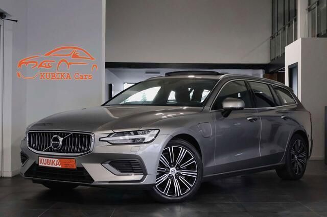 Beige Gebruikt 2019 Volvo V60 Stationwagen | € 26.999 (Super prijs) - Afbeelding 1/4