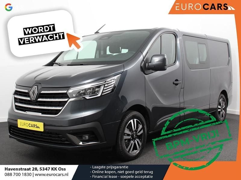 Grijs Gebruikt 2024 Renault Trafic MPV | € 32.890 (Goede deal) - Afbeelding 1/4