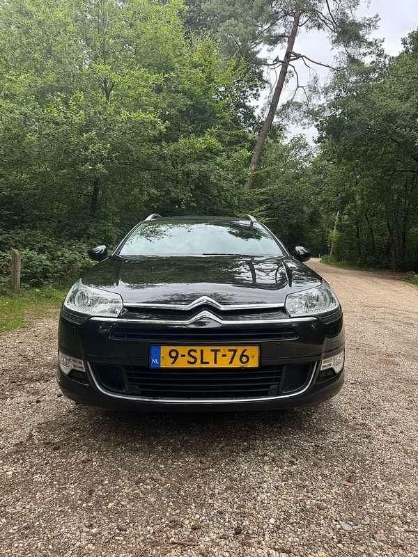 Bruin Gebruikt 2013 Citroën C5 Stationwagen | € 4.250 (Iets duurder) - Afbeelding 1/4