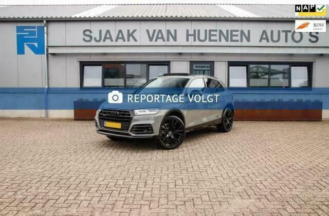 Grijs Gebruikt 2019 Audi Q5 S-Line SUV | € 58.949 - Afbeelding 1/4