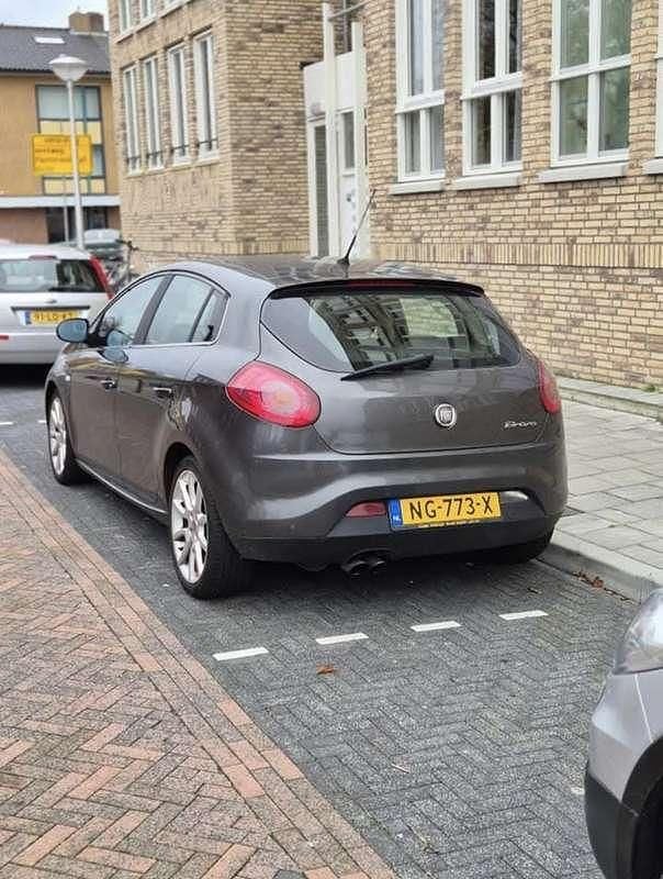 Afbeelding 2/4
