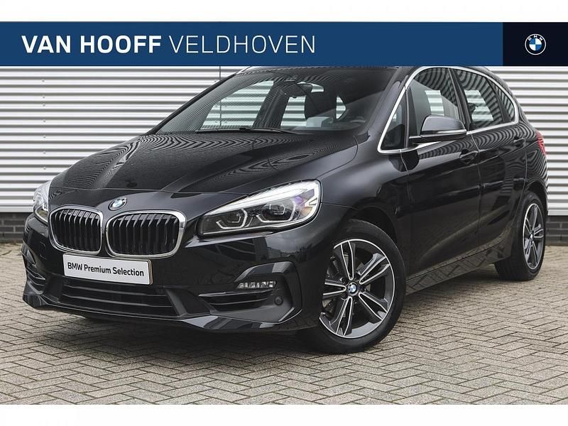 Zwart Gebruikt 2020 BMW 218 Active Tourer Executive MPV | € 26.450 (Eerlijke prijs) - Afbeelding 1/3