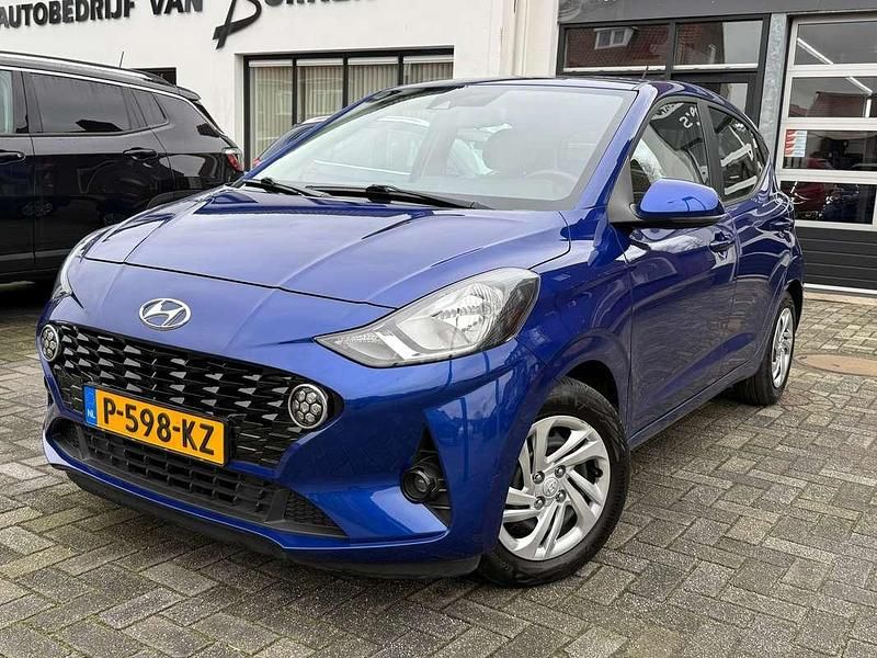 Blauw Gebruikt 2022 Hyundai i10 Comfort Hatchback | € 13.850 (Eerlijke prijs) - Afbeelding 1/4