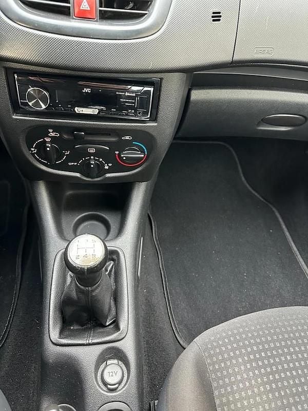 Occasion Peugeot 206 2010 Zwart Hatchback