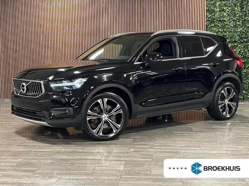 Zwart Occasion 2020 Volvo XC40 Inscription SUV | € 28.895 - Afbeelding 1/4