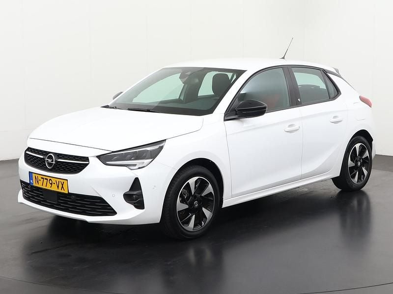 Occasion Opel Corsa-e GS Line 100 kW (136 PK) 2021 Wit Hatchback