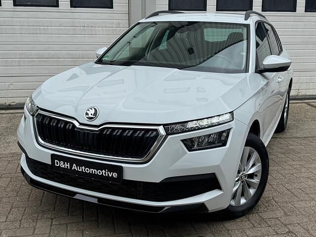 Wit, metallic lak Gebruikt 2020 Skoda Kamiq Business Line SUV | € 19.900 (Goede deal) - Afbeelding 1/4