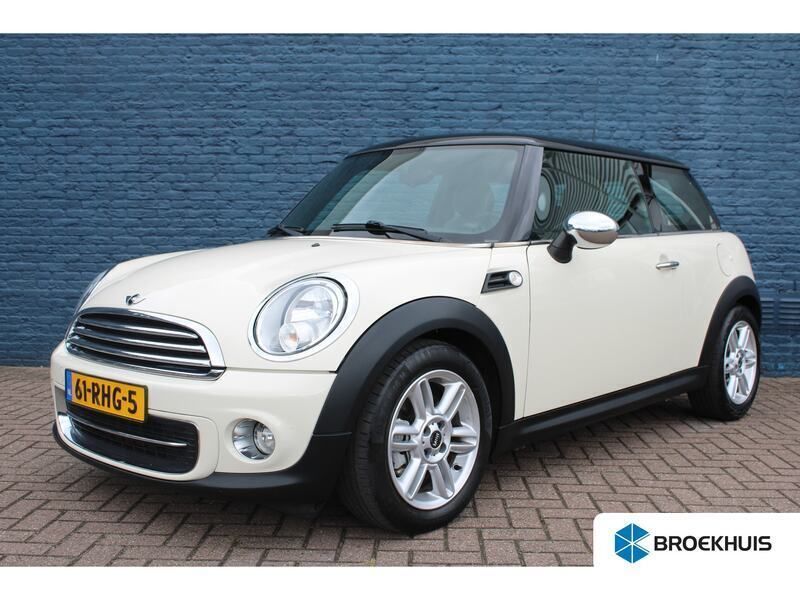Wit Gebruikt 2011 Mini Cooper Hatchback | € 9.900 (Eerlijke prijs) - Afbeelding 1/4