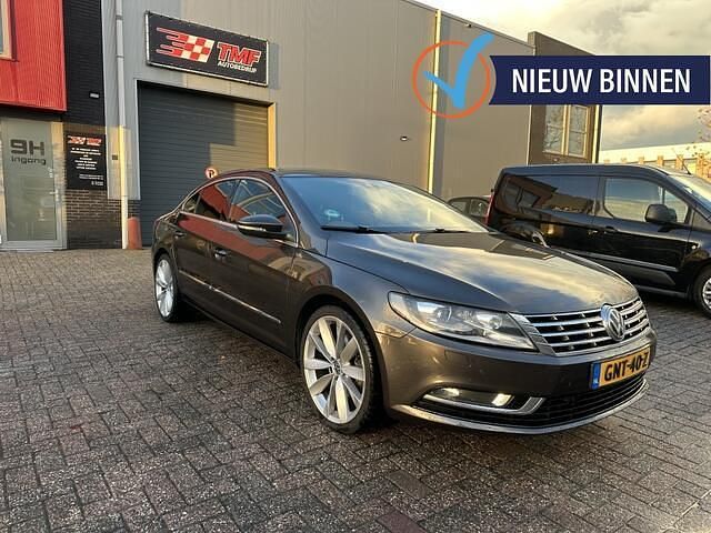 Bruin Gebruikt 2013 VW CC Sedan | € 9.650 - Afbeelding 1/4