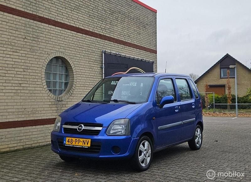 Blauw Gebruikt 2004 Opel Agila Hatchback | € 950 (Eerlijke prijs) - Afbeelding 1/4