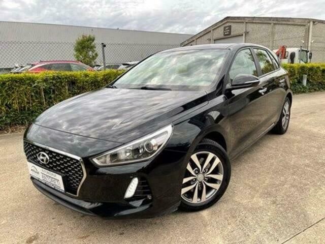 Occasion Hyundai i30 140 PK (102 kW) 2017 Zwart Sedan