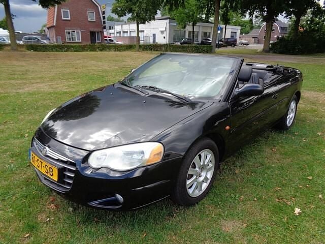Occasion Chrysler Sebring Cabriolet 142 PK (104 kW) 2004 Zwart, metallic lak Cabriolet