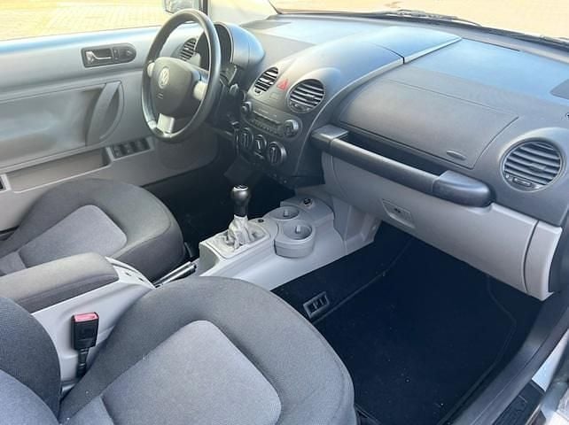 Occasion VW New Beetle Cabriolet 2004 Grijs (metallic) Cabriolet