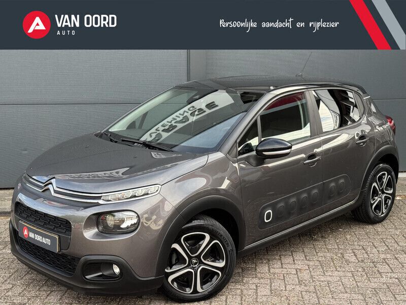 Grijs Gebruikt 2020 Citroën C3 Feel Hatchback | € 10.440 (Eerlijke prijs) - Afbeelding 1/4