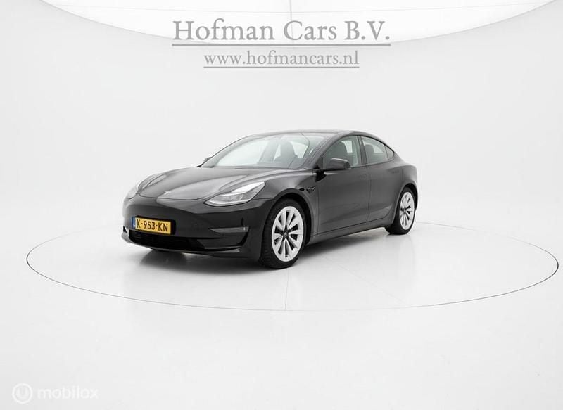 Zwart Occasion 2020 Tesla Model 3 Sedan | € 21.800 (Goede deal) - Afbeelding 1/4