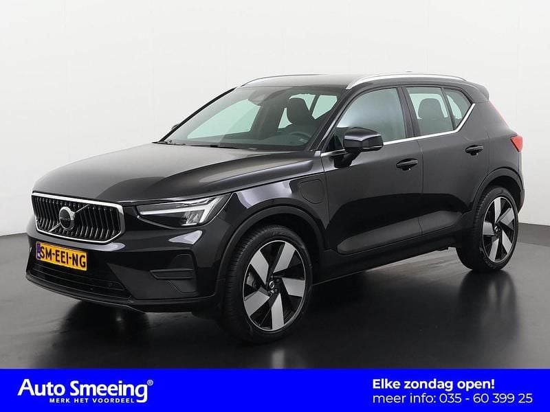 Space (717) Gebruikt 2023 Volvo XC40 Plus SUV | € 36.895 (Goede deal) - Afbeelding 1/4