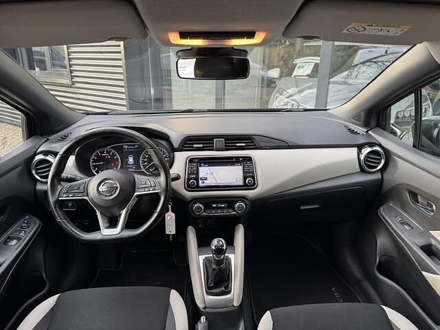 Occasion Nissan Micra N-Connecta 90 PK (66 kW) 2018 Grijs Hatchback