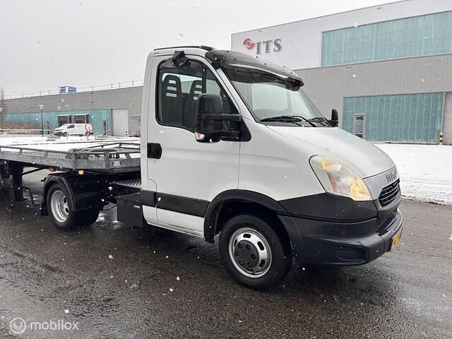 Occasion Iveco Daily 170 PK (125 kW) 2014 Wit (metallic) Stationwagen