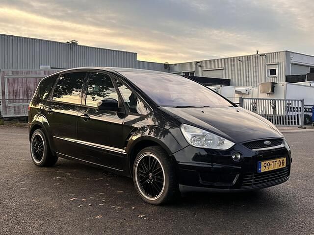 Occasion Ford S-MAX S 145 PK (106 kW) 2007 Zwart MPV